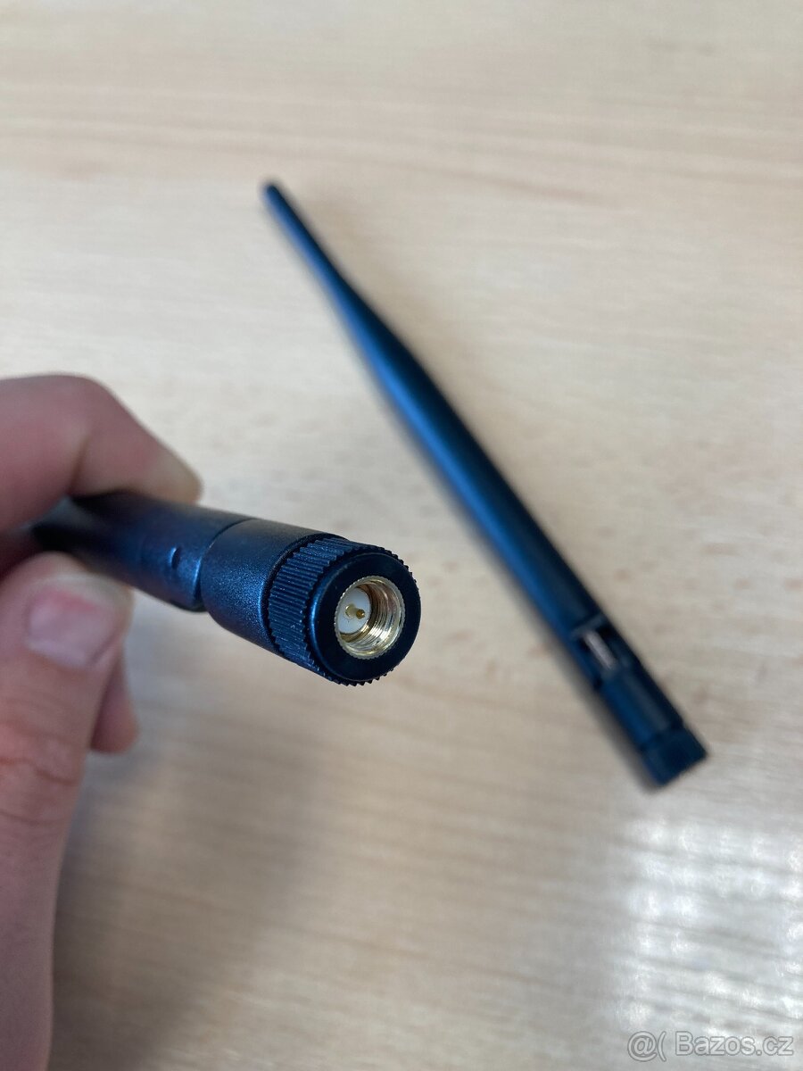 Baterie a příslušenství do zavážecí loďky - 6