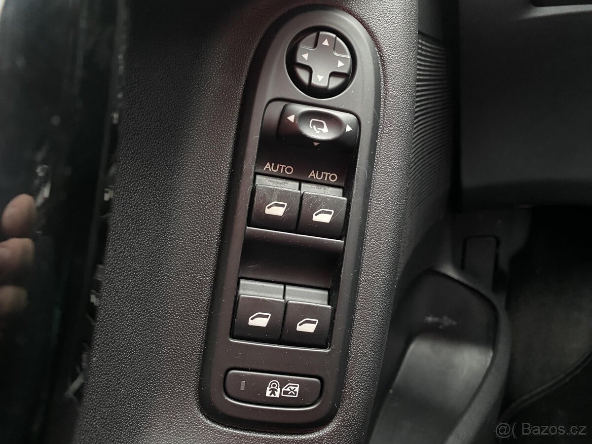 Citroën C3 1.2 VTi , 60 kW benzín, 2013 - 6