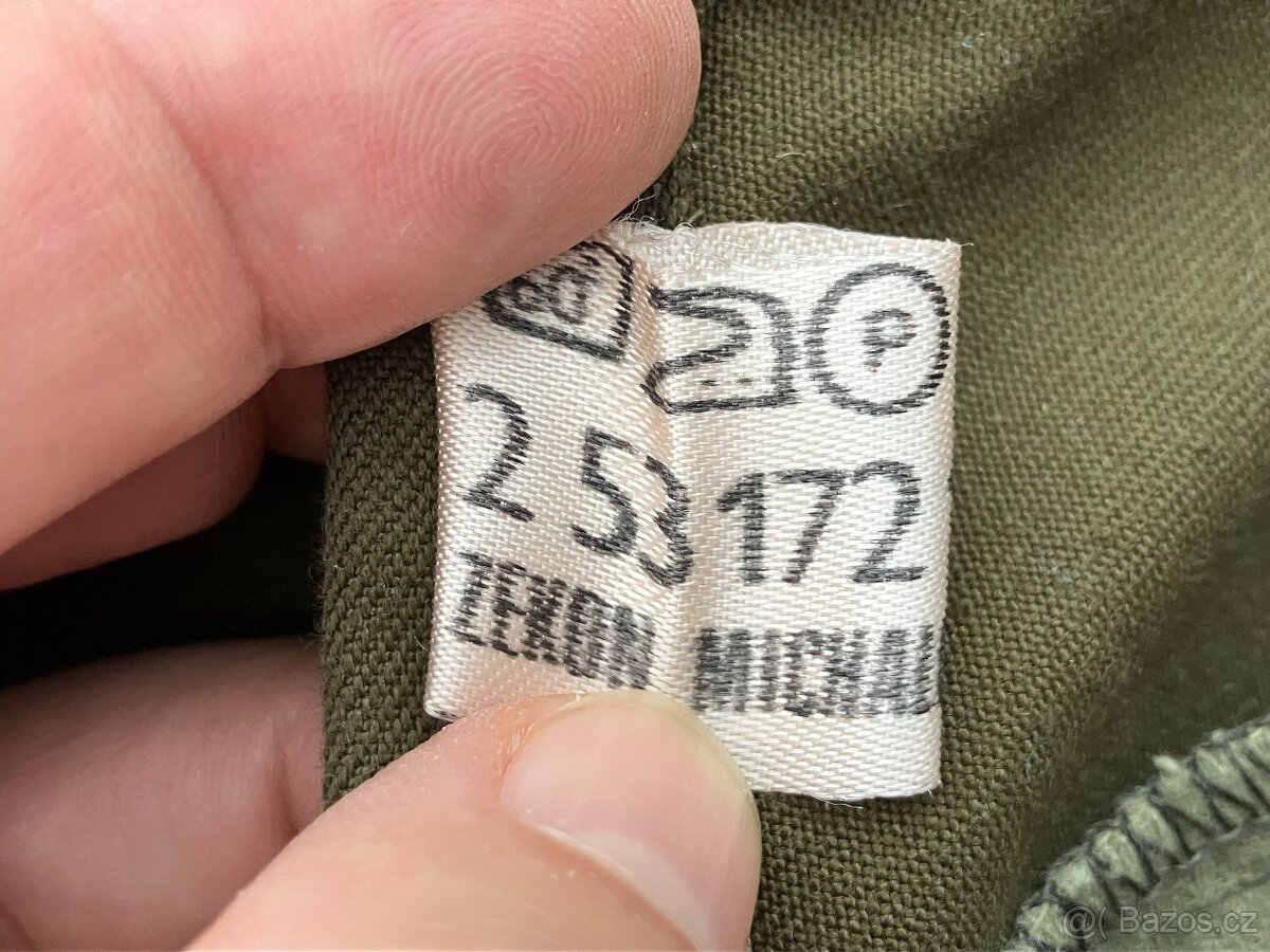 Vojenské zelený kabát. - 6