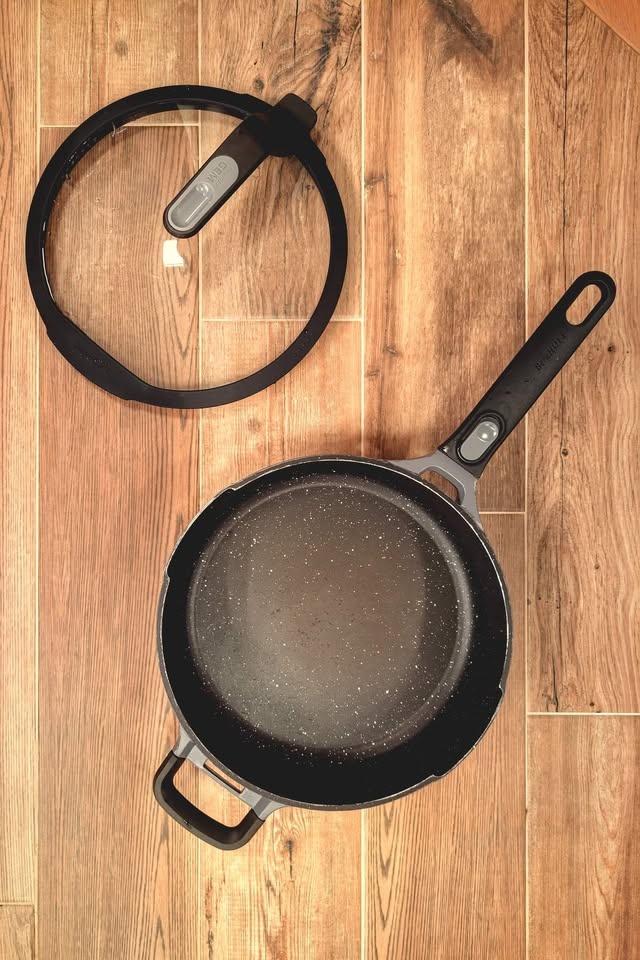 Sleva Kvalitní teflonová pánev BergHOFF - 6