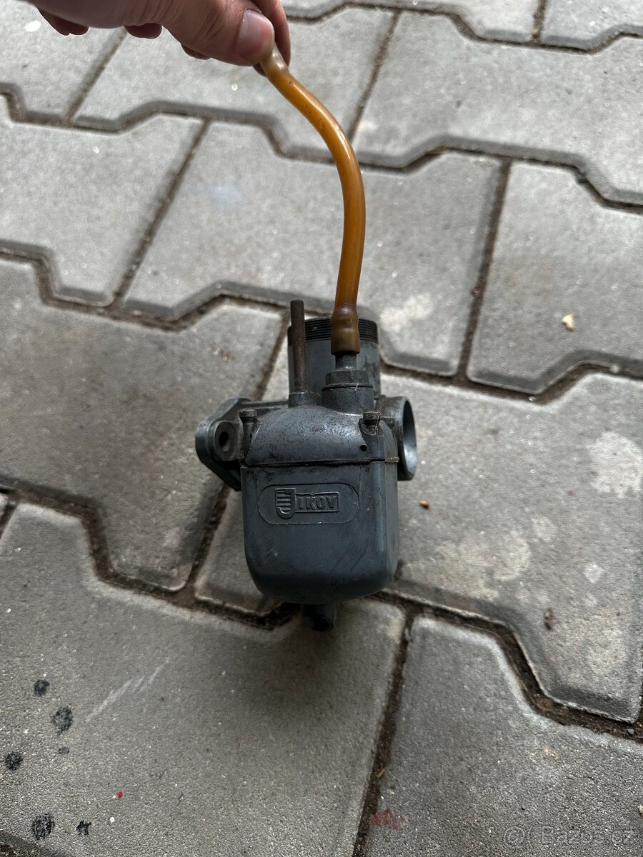 Prodám náhradní díly jawa - 6