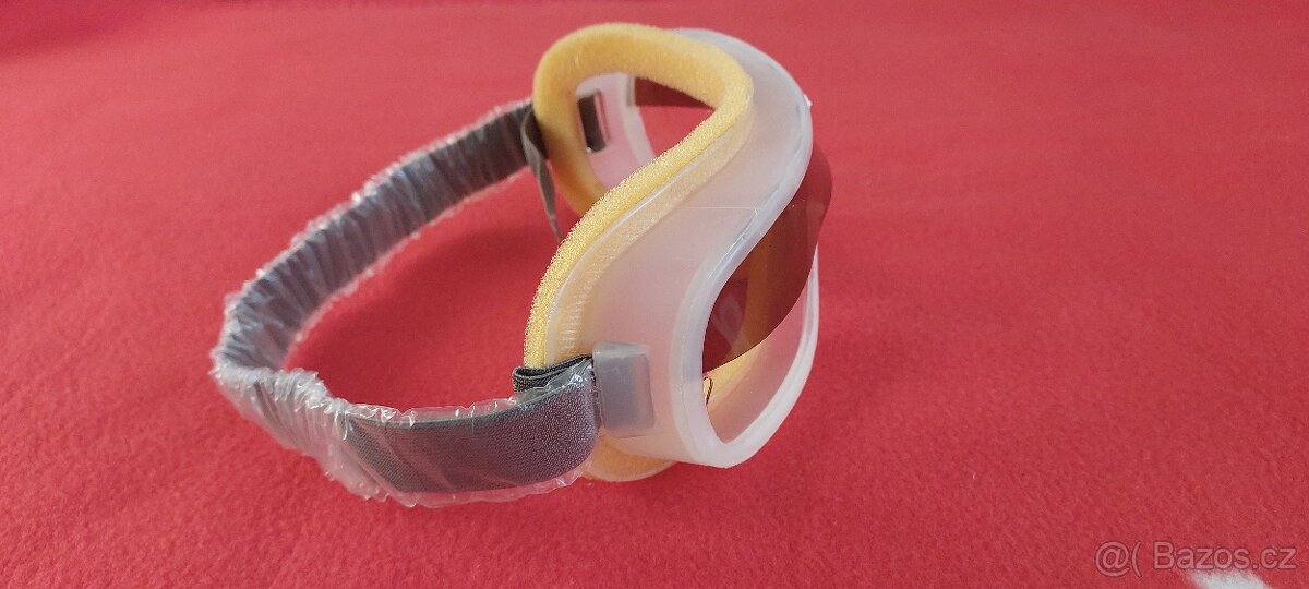 Staré brýle na veterána. - 6