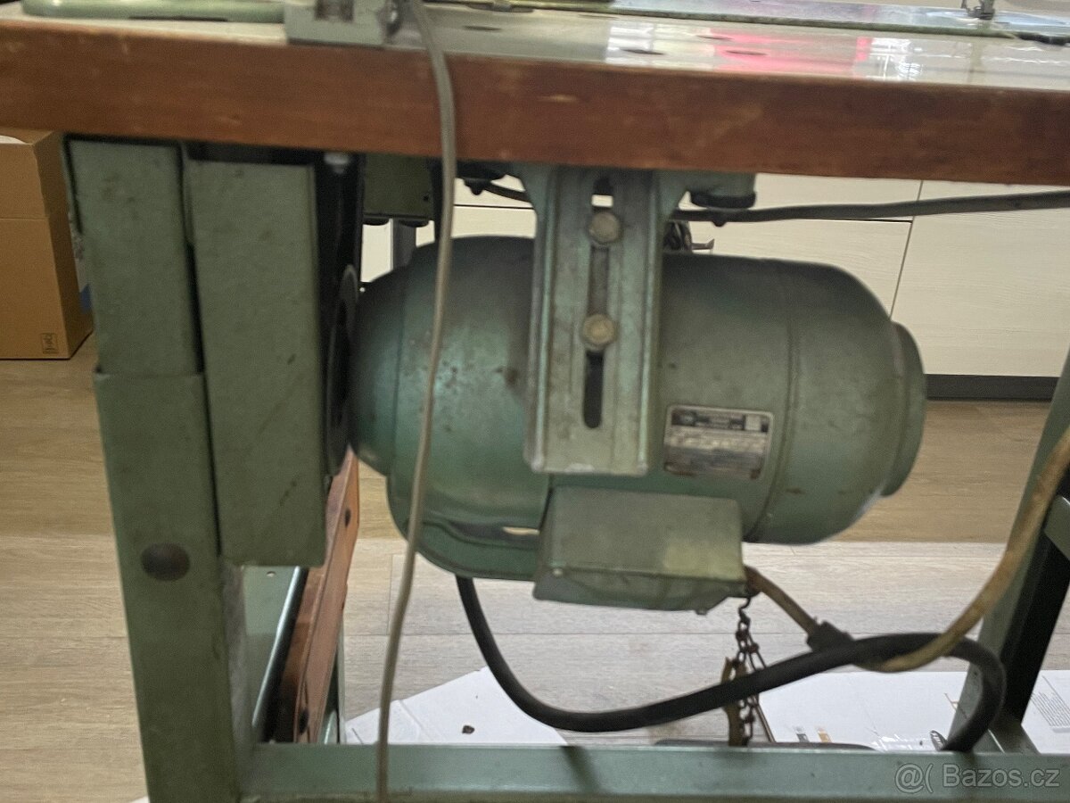 Průmyslový šicí stroj Textima - 6