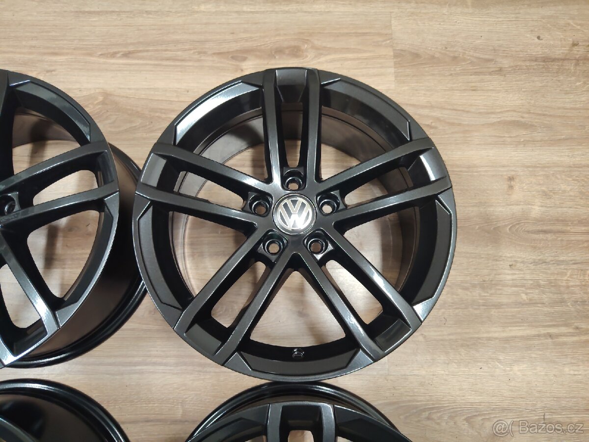 Alu kola 5x112 R17 CURITIBA - VW Golf Gti, Gtd - 6