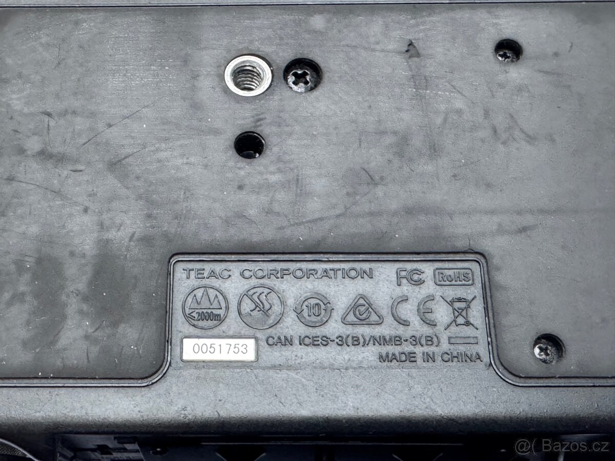 Prodám Tascam DR-70D - 6