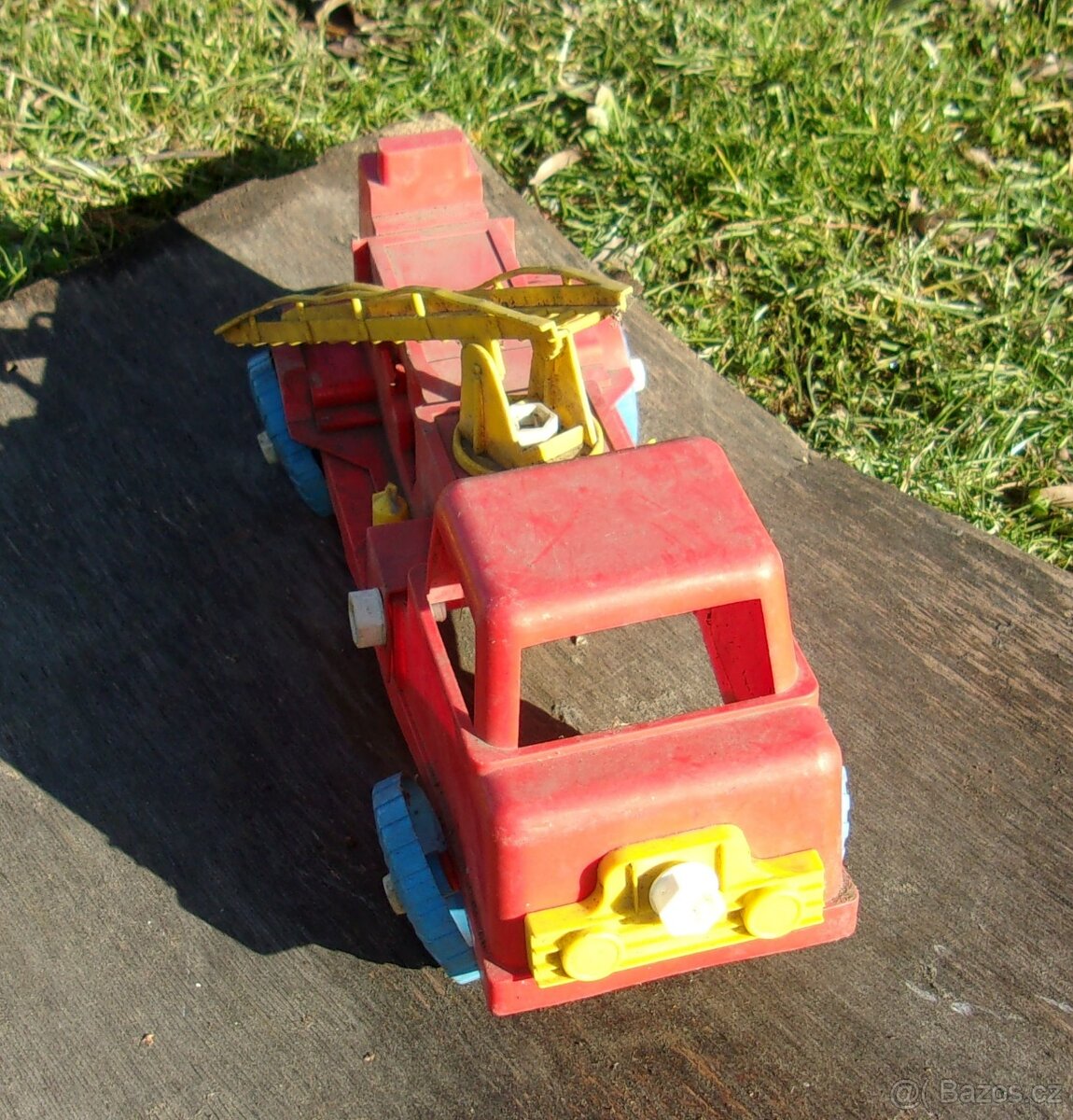 Neúplné retro hračky - 6