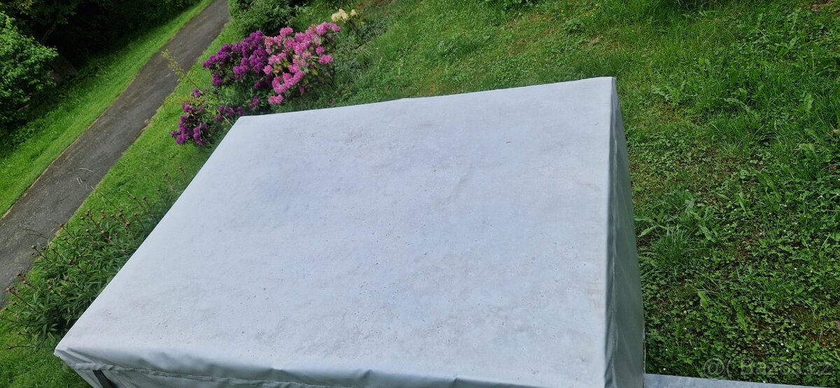 Přívěsný vozík, kára s plachtou - nová STK - 6