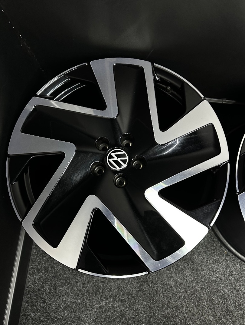 Alu VW 5x112 20” ID Buzz - 6