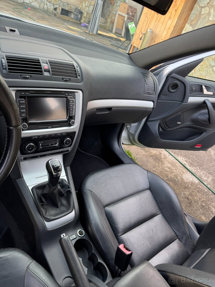 Škoda Octavia 2 RS TDI - 6