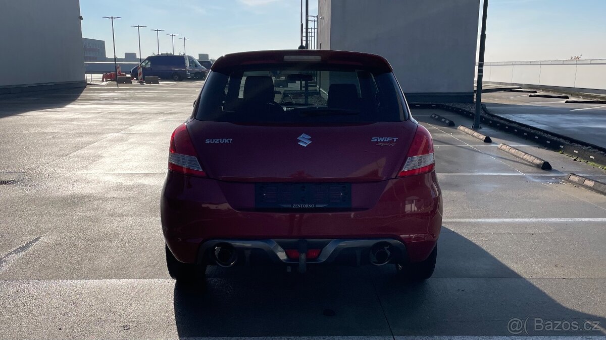 SUZUKI SWIFT 1.6i SPORT - 6