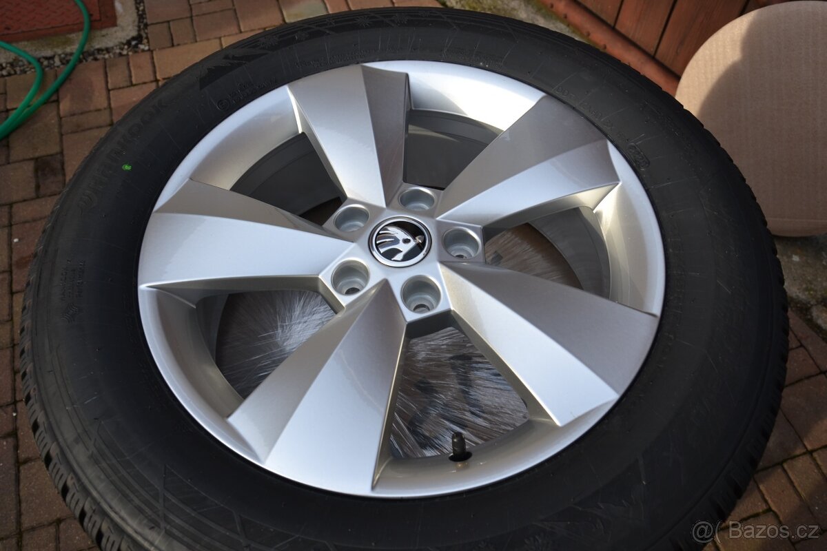 Š.Kodiaq,(2)/VW Tiguan-NOVÁ zimní orig.Alu sada -215/65R17. - 6