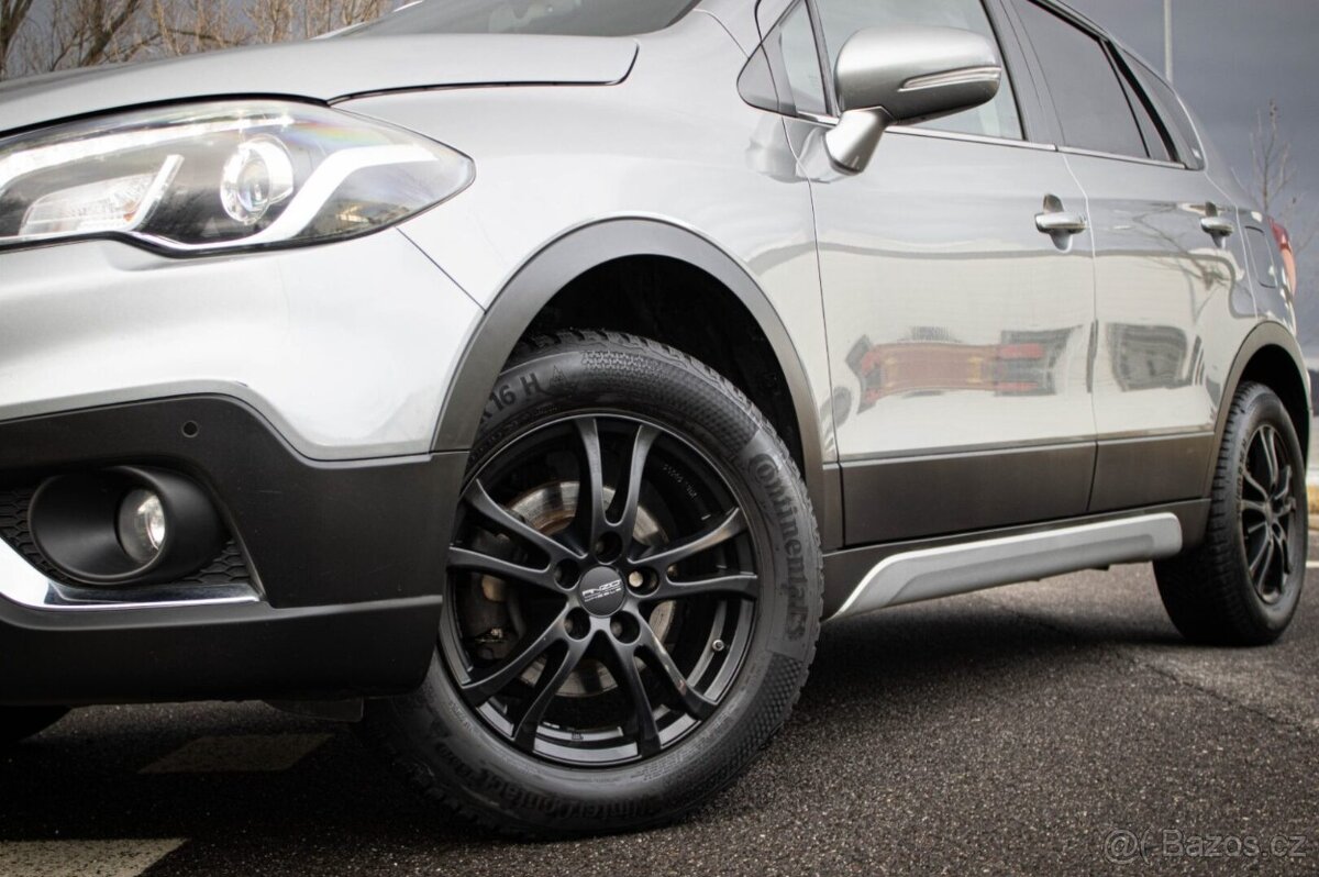 Suzuki SX4 S-Cross benzín - 1.M - 6