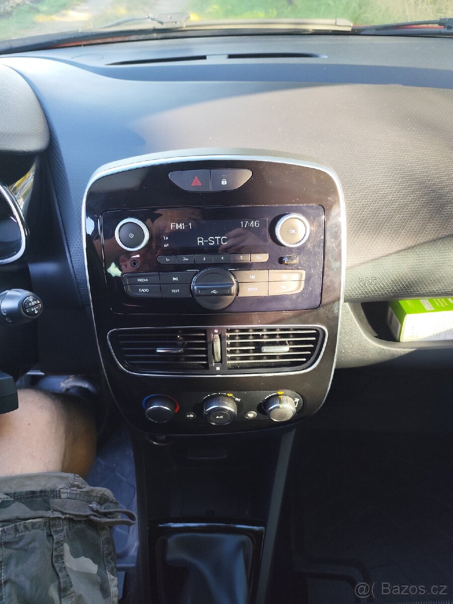 Renault Captur 1.2/87 kW 1.majitel ,původ ČR - 6