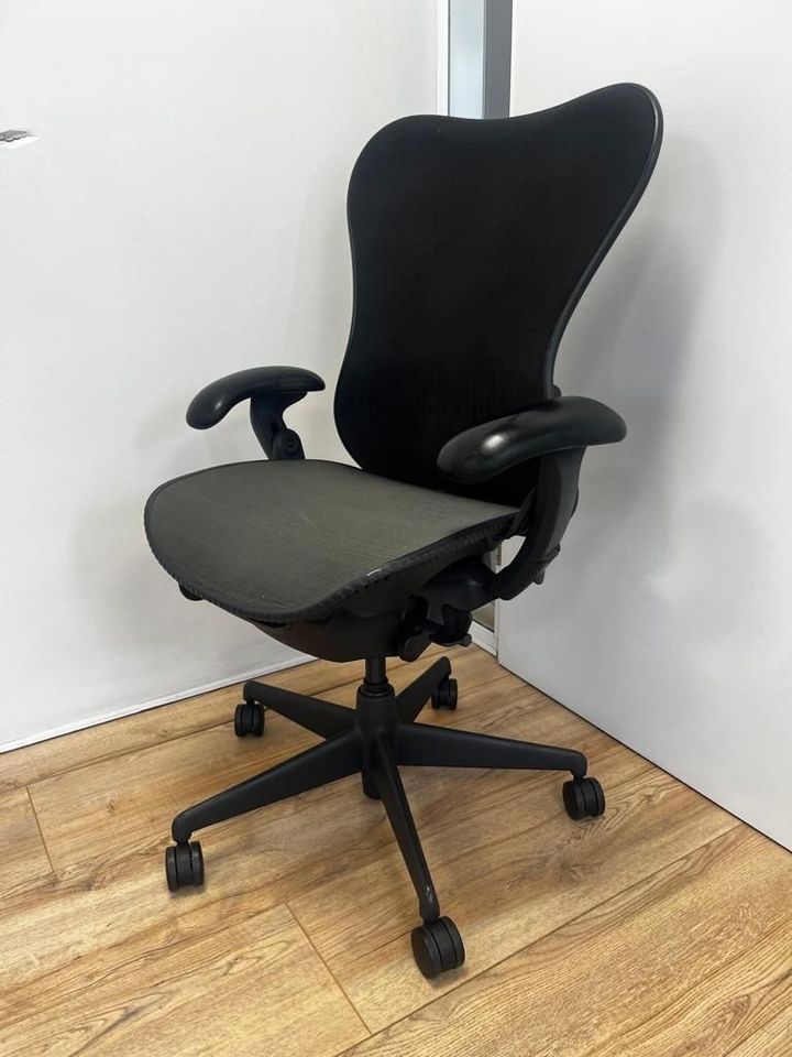 Herman Miller Mirra Full Option Butterfly - 6