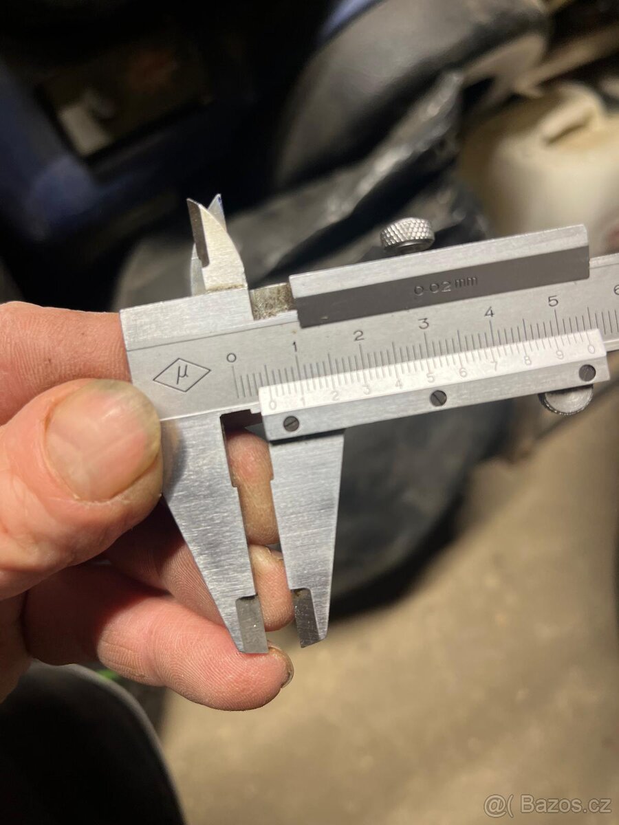 Pneu Continental 235/50 R19 V XL - 6