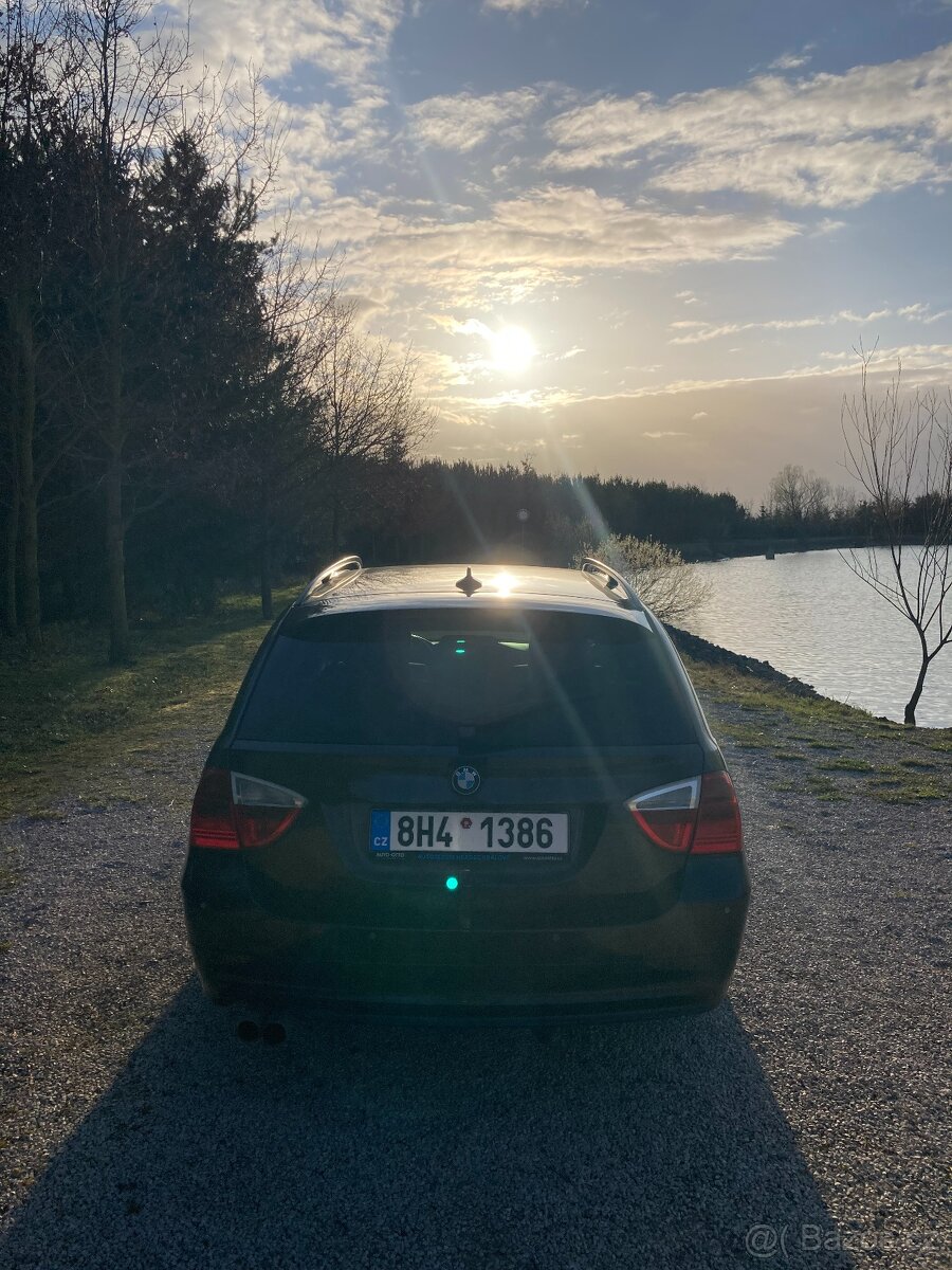 BMW e91 325d - 6