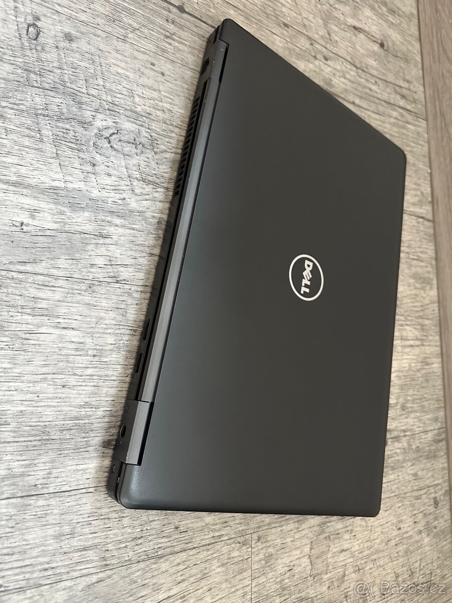 Notebook Dell - i7/SSD/2xGPU/Bat - Excellent - 6