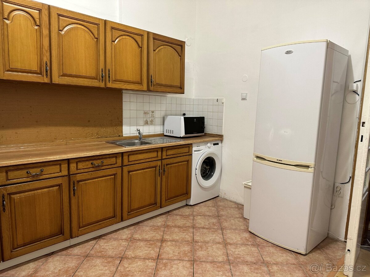 Pokoj — Praha 5, Nádražní 18 - 6