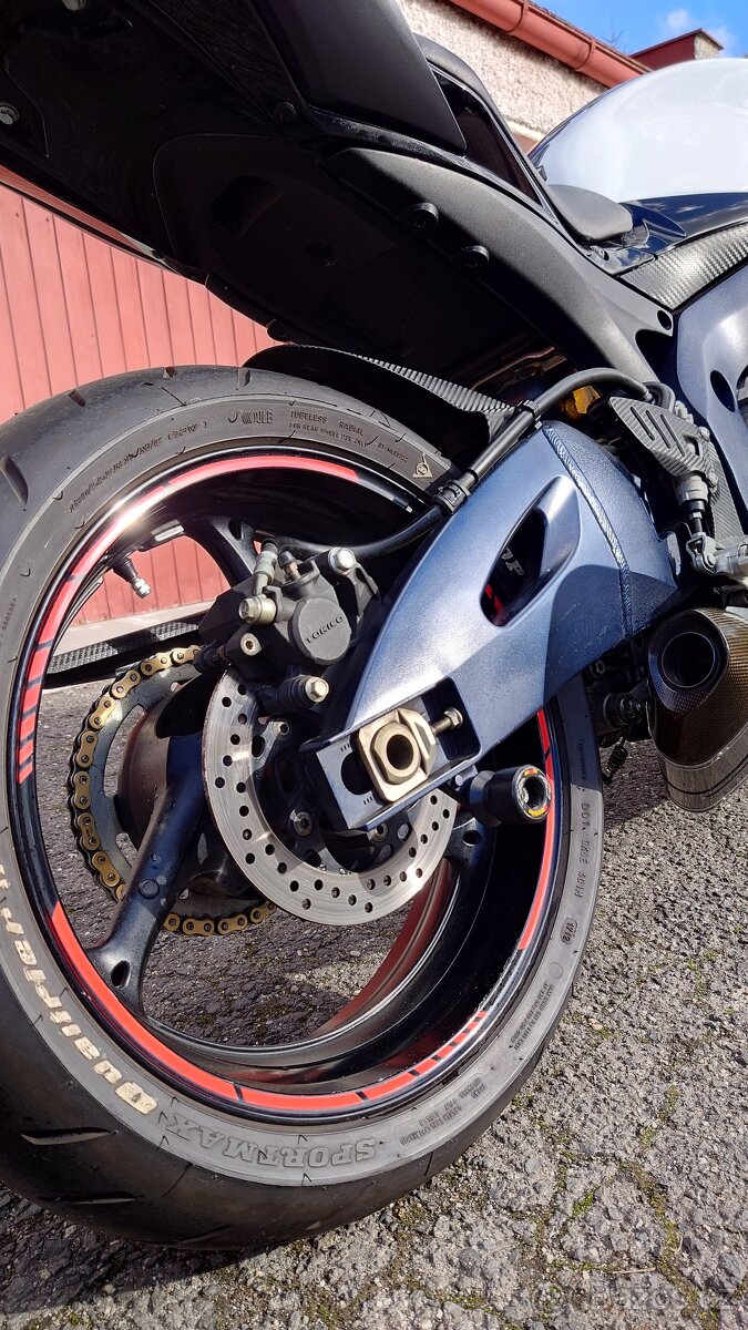 Suzuki GSX-R 750 K10 - 6