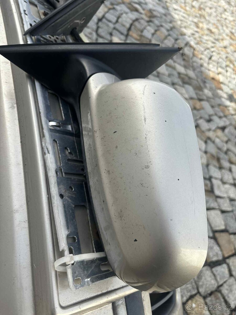 Škoda Superb 1 - Kapota,Zrcátka - 6