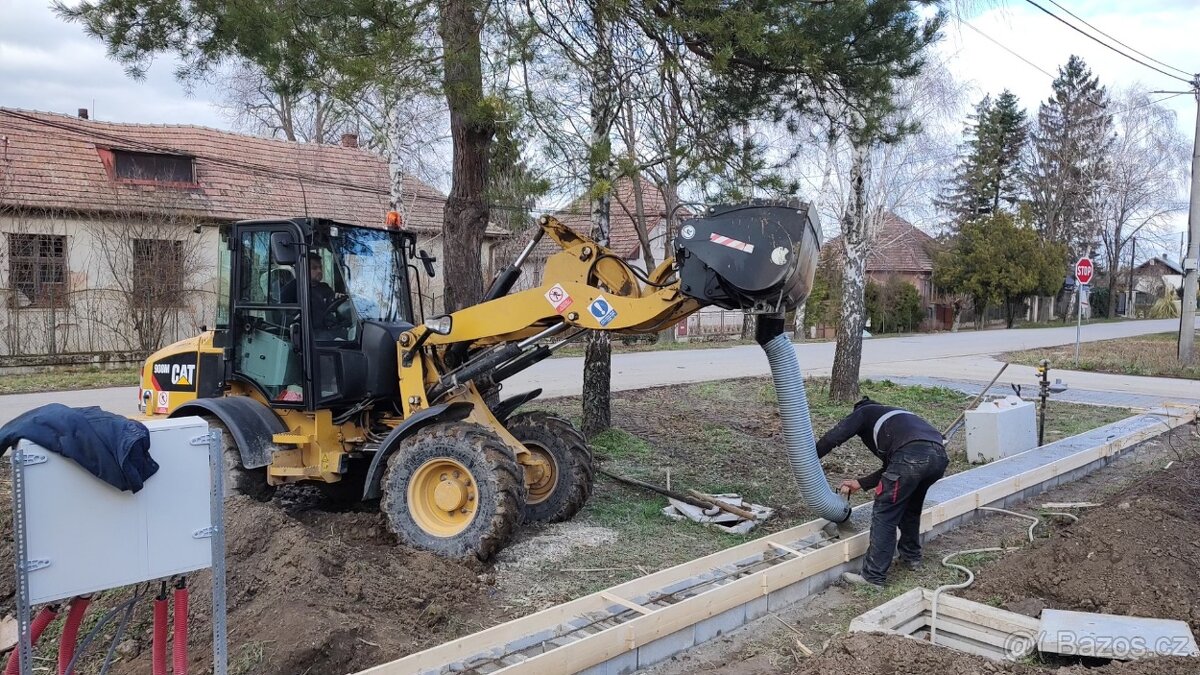 Míchací lopata pro traktobagr - NOVÁ - 6