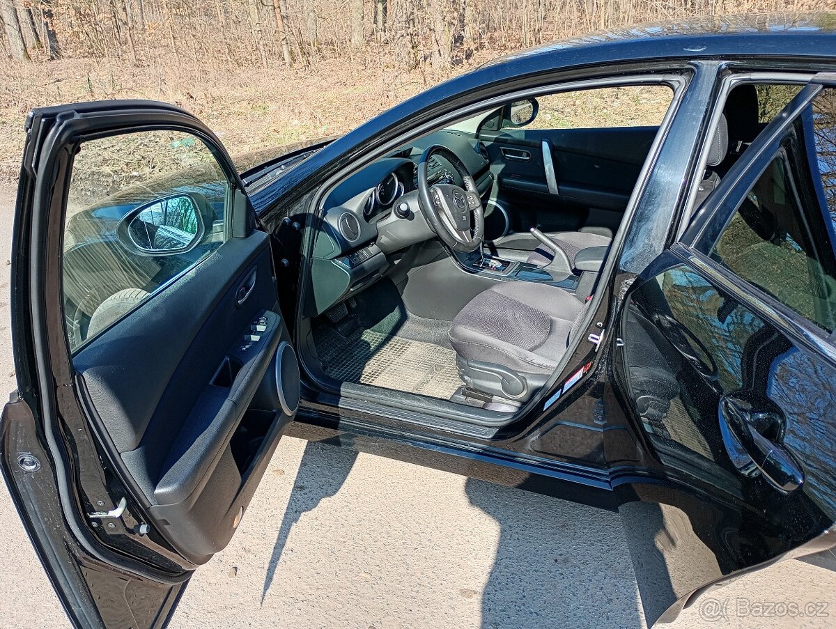 Prodej zachovalého vozu MAZDA 6 GH hatchback - 6