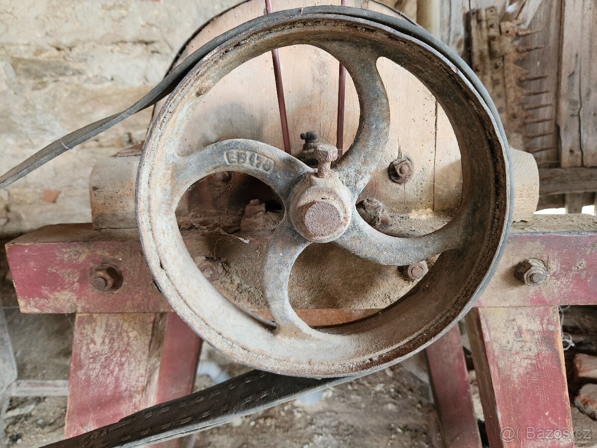 stabilní elektromotor + šroťák - 6