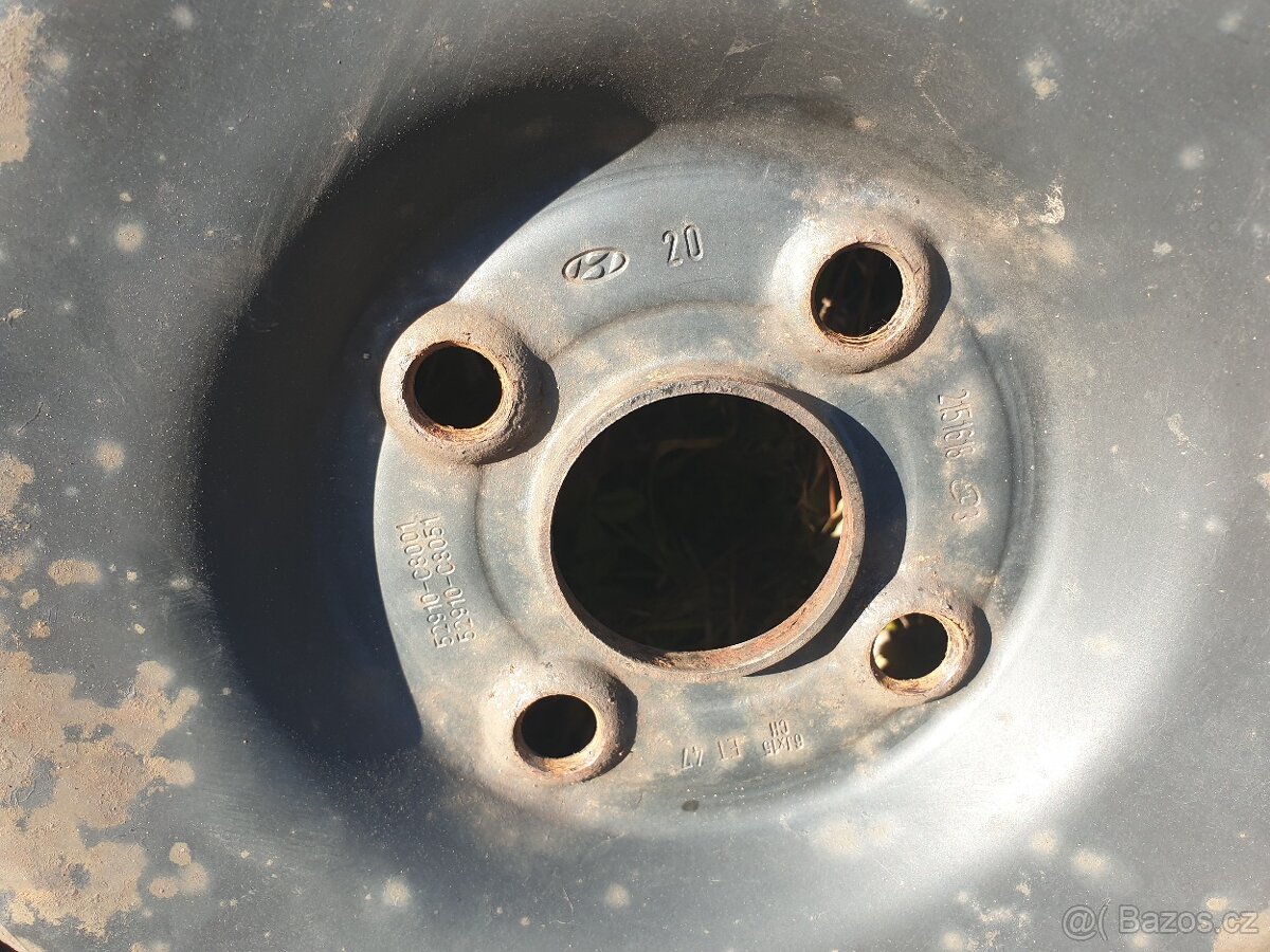 Hyundai i20 zimní R15 - 6