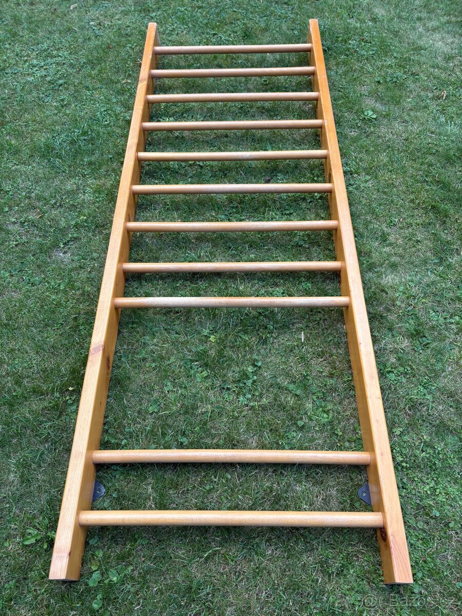 Ribstol s lavici - 6