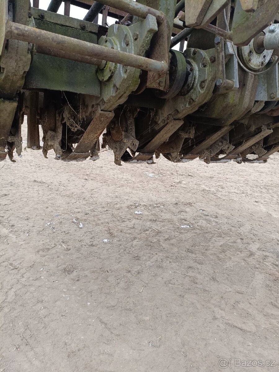 Secí stroj na přísev travin SE2-024 - 6