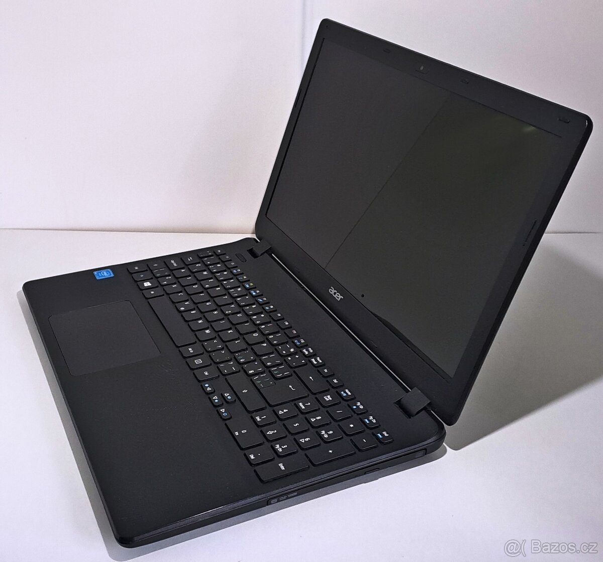 Pěkný Acer Extensa SSD256gb 8gbRAM W10 nová bat 6hod - 6