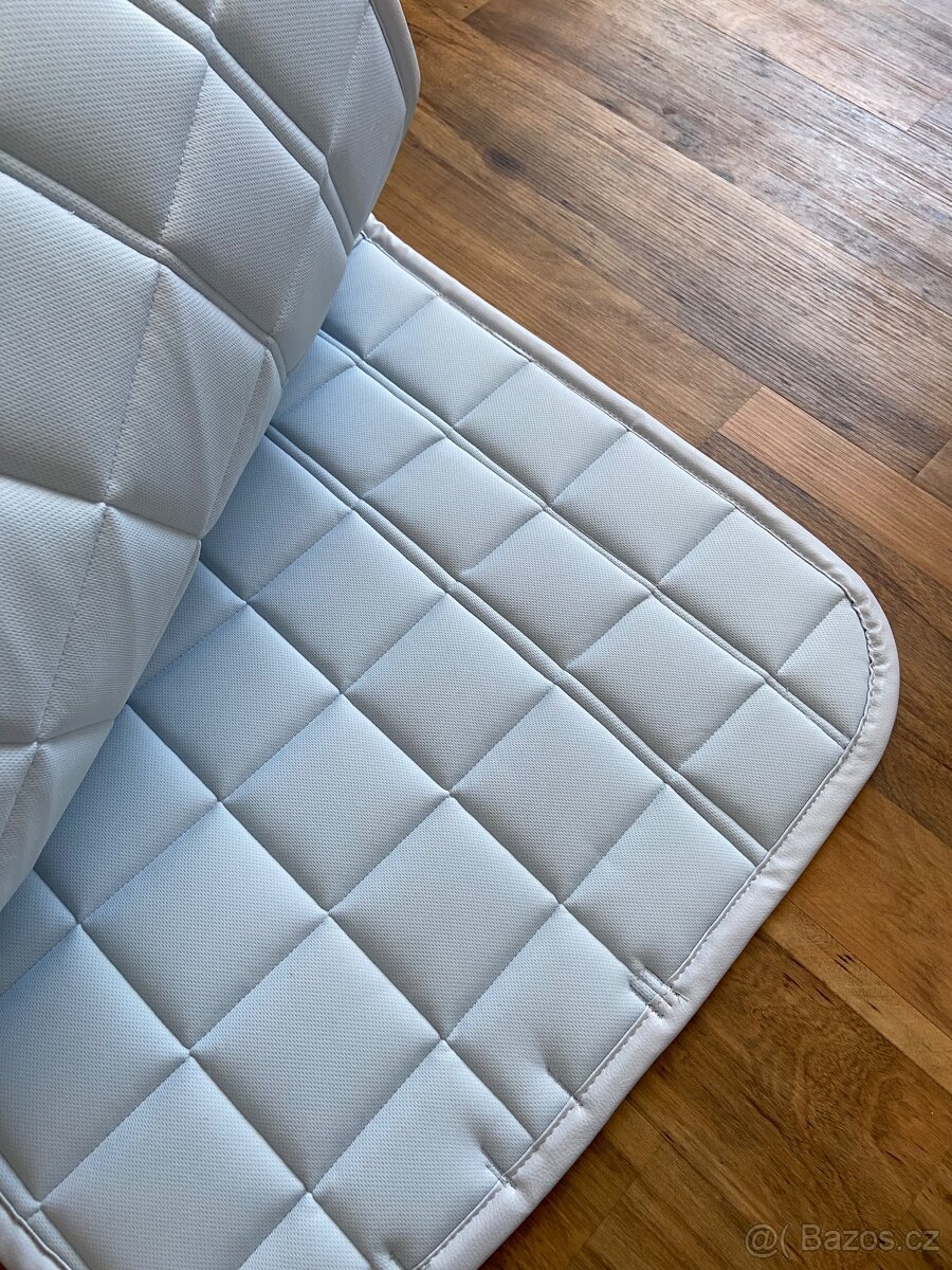 Podsedlova decka, chranice a ohlavka Eskadron - 6