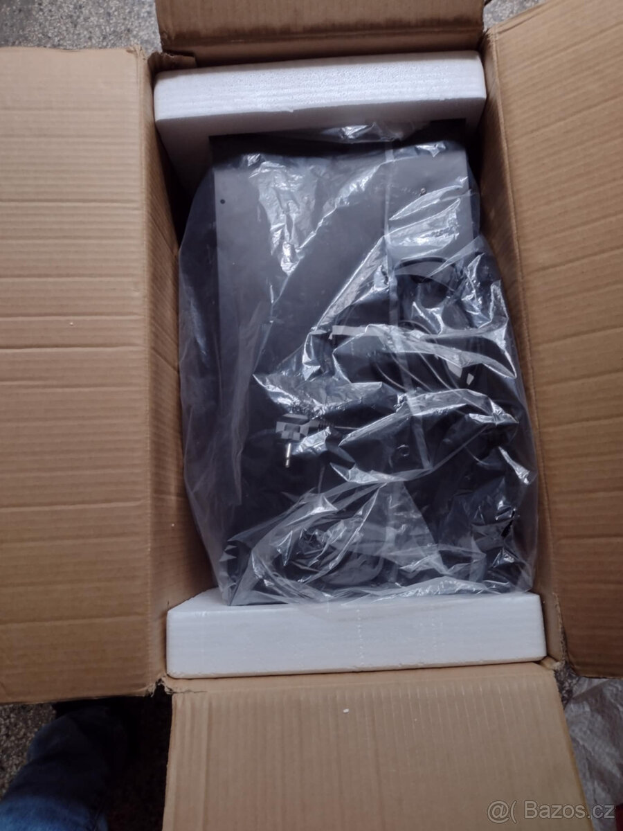 Nový kuchyňský odsávač par - digestoř - 6