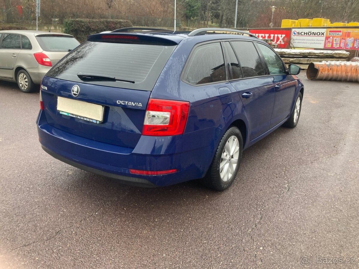 Škoda Octavia III 1,6TDi, 85kw,1.maj,ČR - 6
