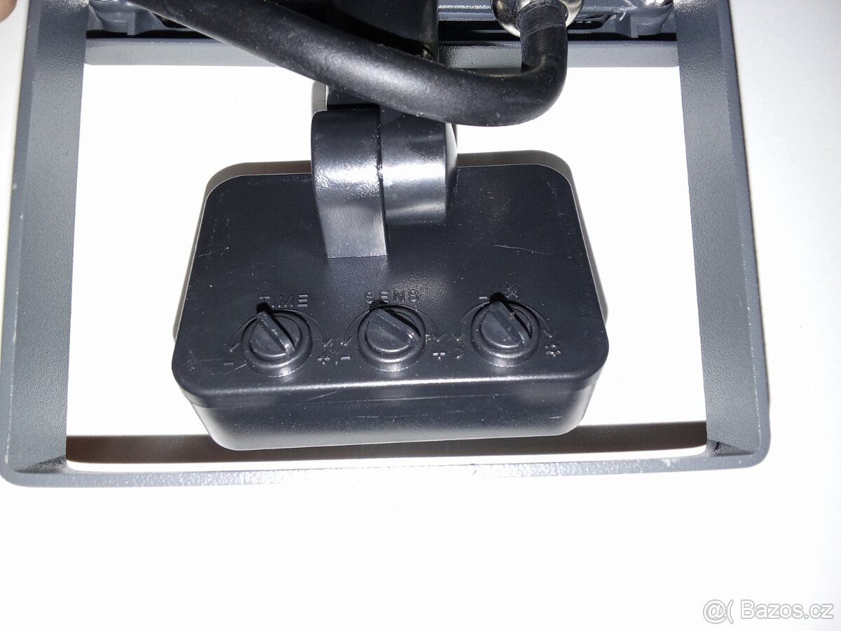 LED reflektor 20W s PIR senzorem - 6