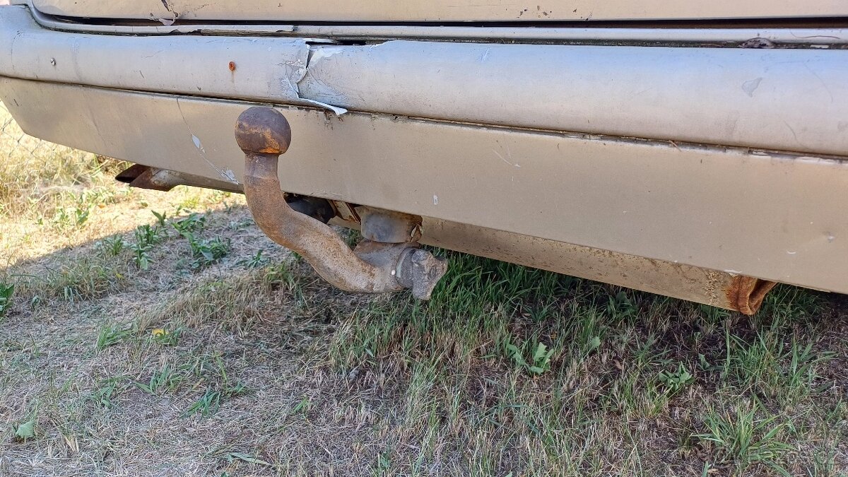 Mercedes W210 290TD - 6