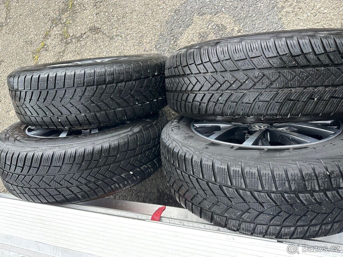 Volkswagen tiguan original alu kola 17 - 6