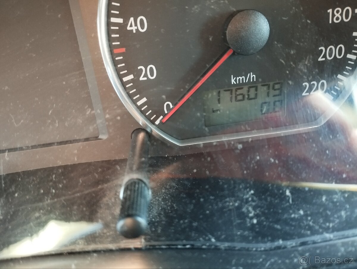 Prodám VW Polo CROSS 1.2 51 KW - 6
