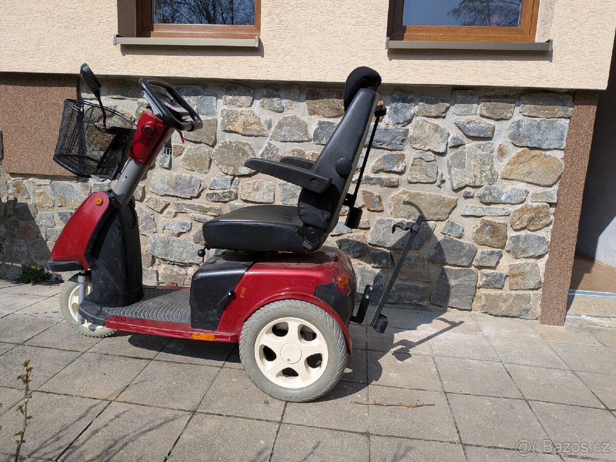 Elektrický skútr Trophy booster 6 - 6