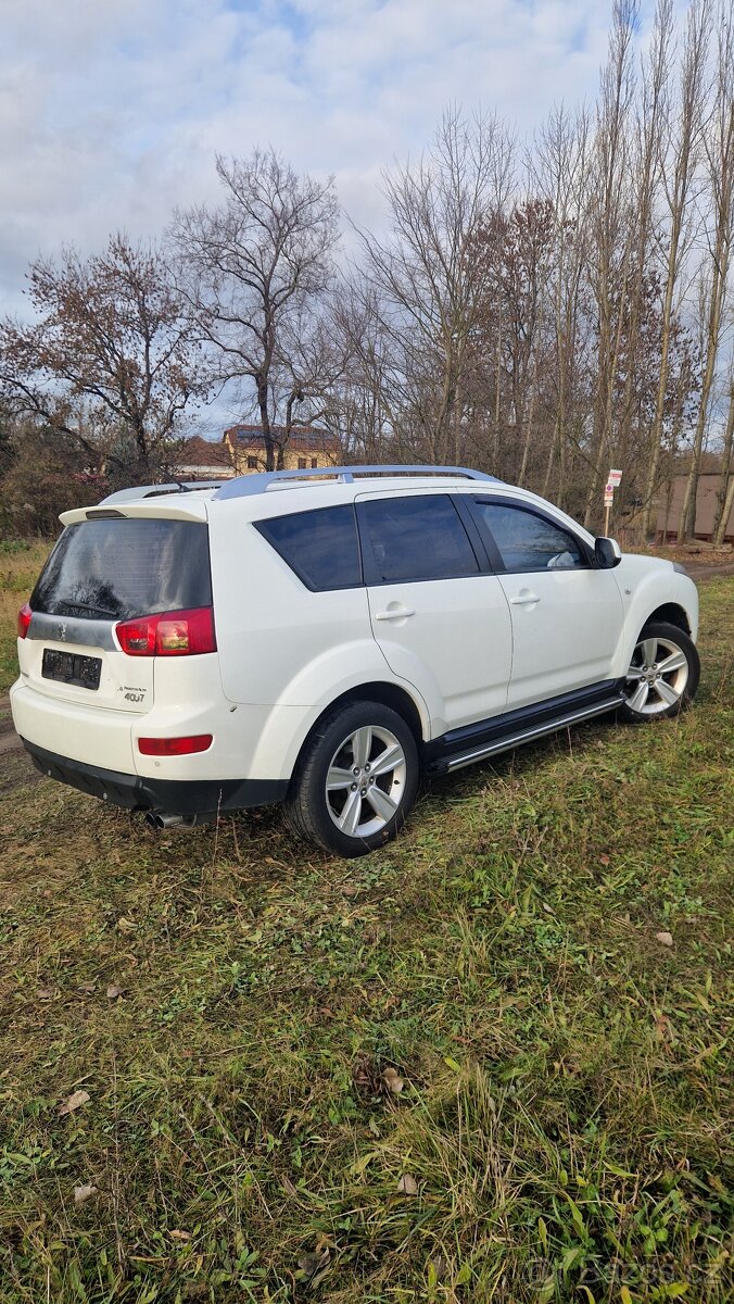 Peugeot 4007 2.2 hdi 115kw - 6