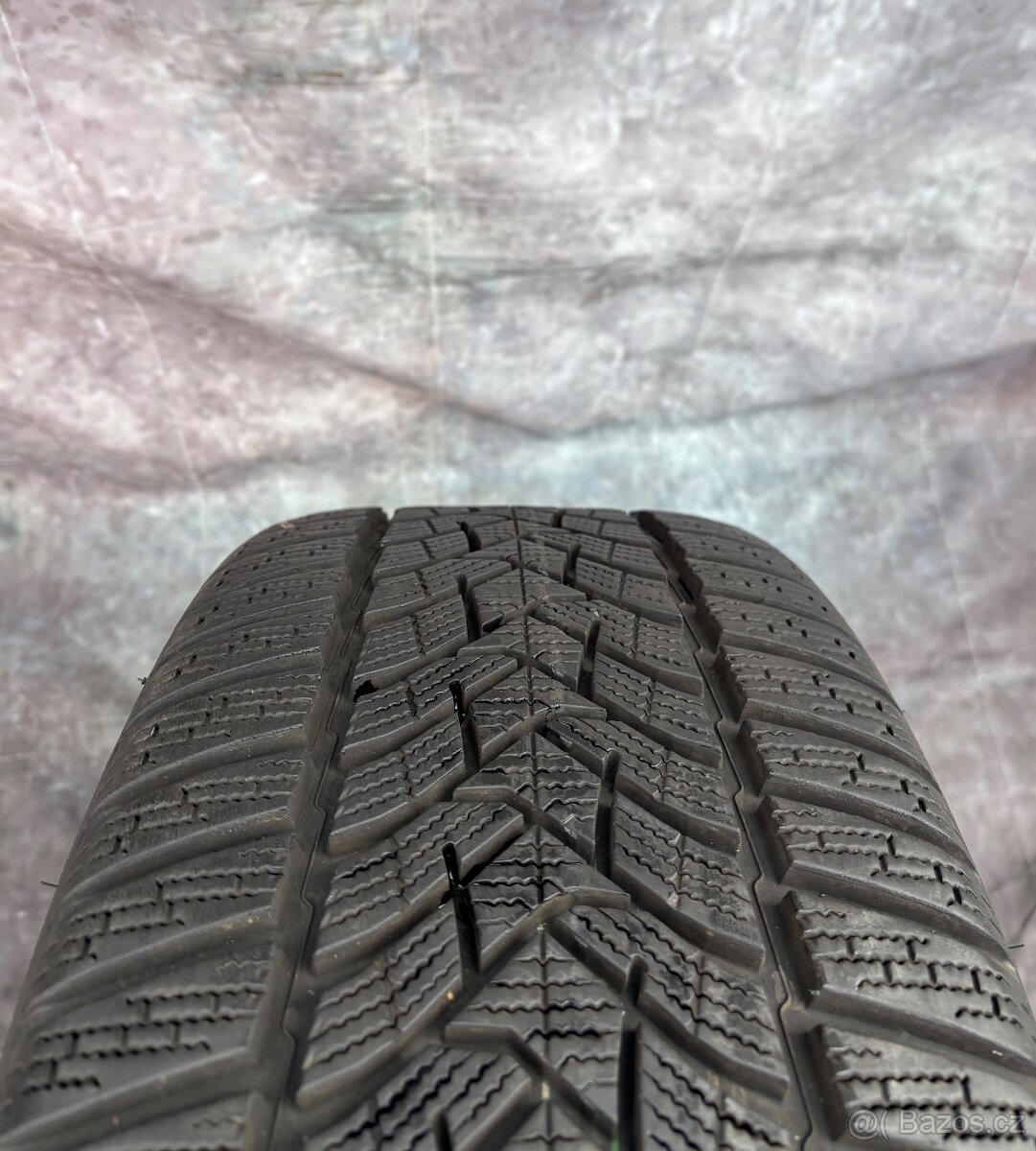 Originální Alu kola Volvo V60 235/45/18 8mm - 6