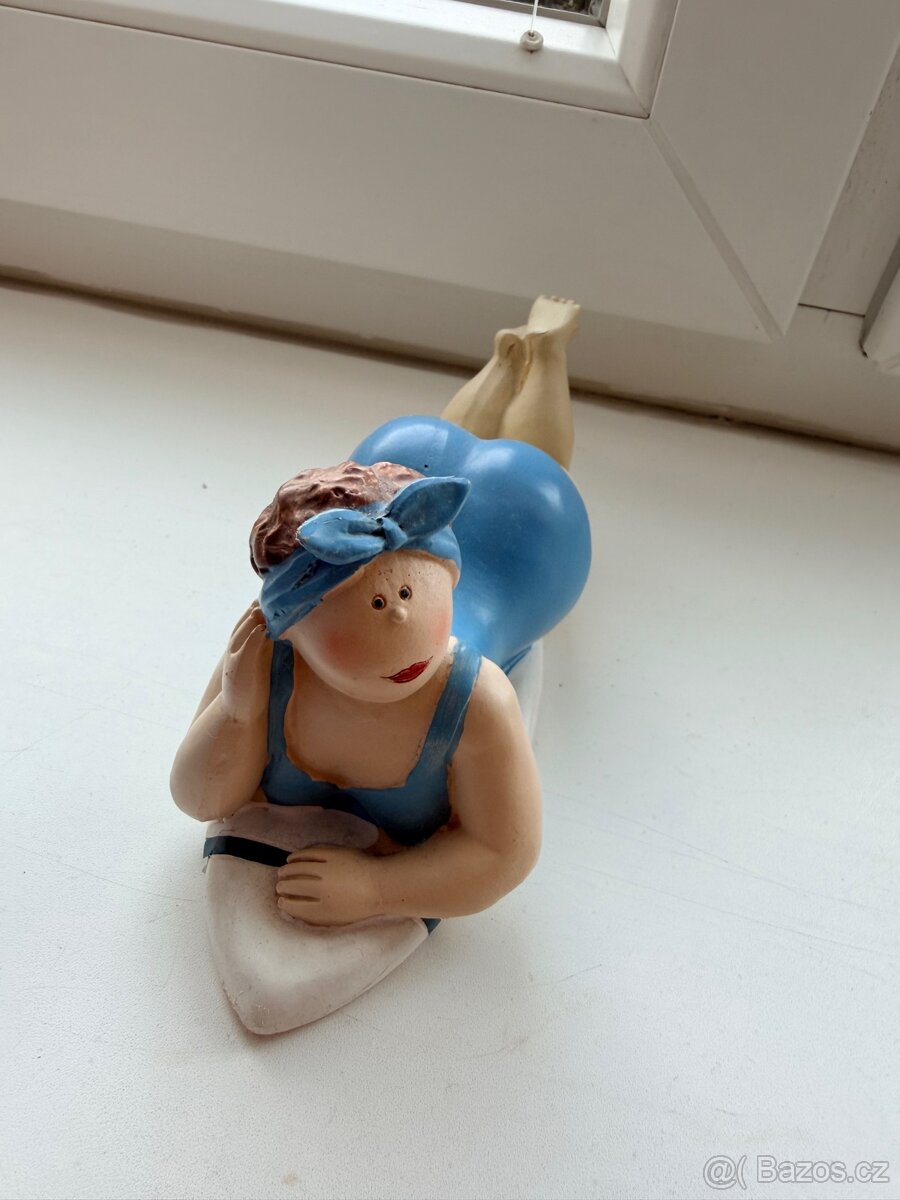 Retro plážové figurky – sada 4 ks, 17–20 cm, bez poškození - 6