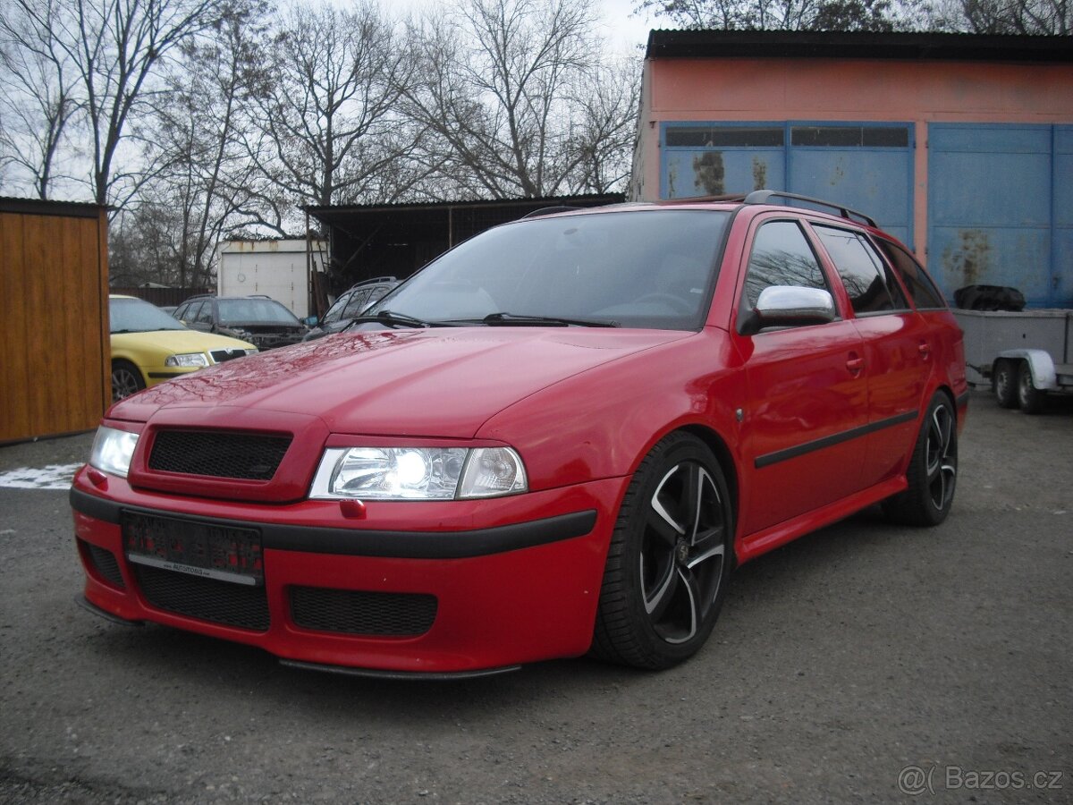 Skoda Octavia RS1 Kombi - 6