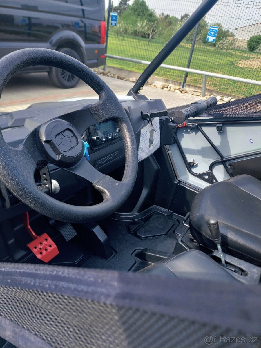 POLARIS RZR 200 - 6