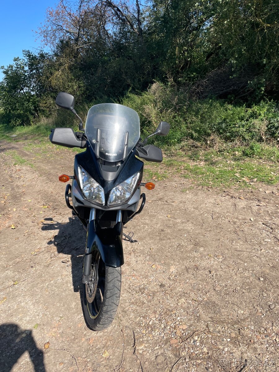 Suzuki DL 650 V-Strom - 6