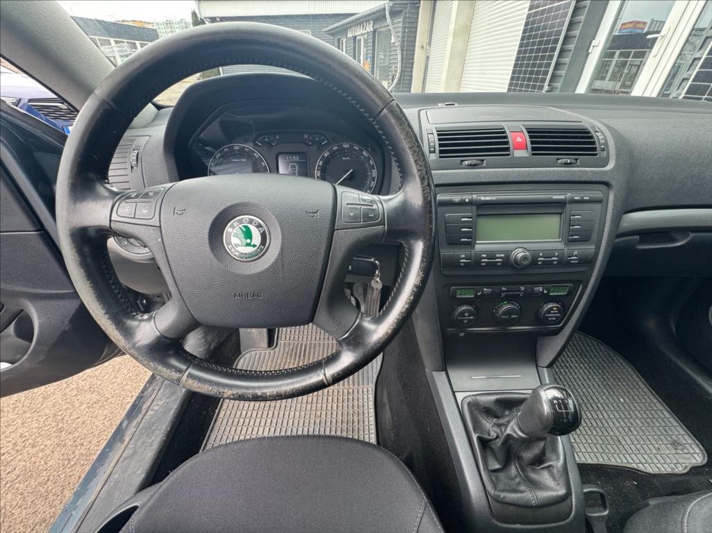 Škoda Octavia 1,9 (2006) - 6