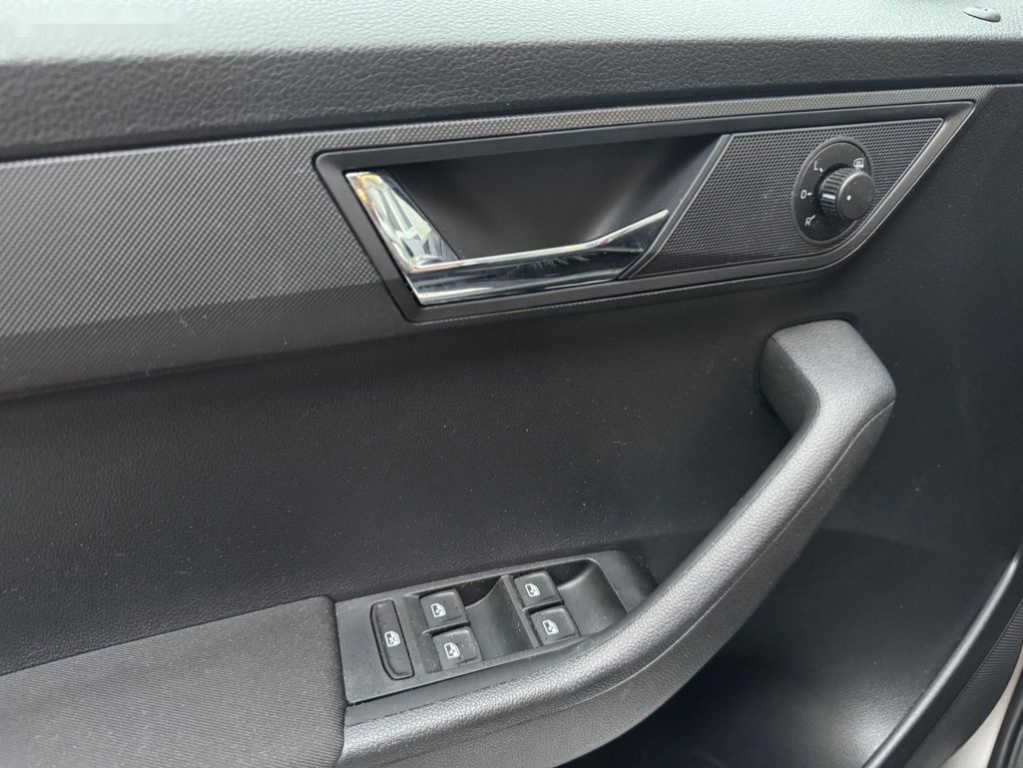 Škoda Fabia,1.2TSI Style ČR - 6
