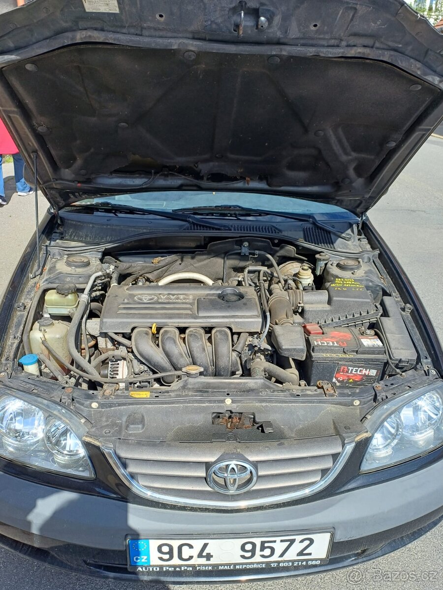 Prodám Toyota Avensis - 6