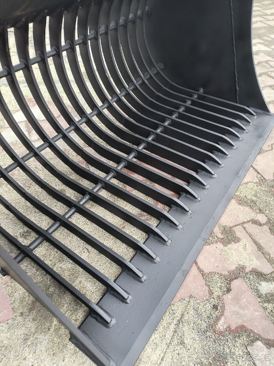 Prosévací lopata Pro bagr Mecalac 12 11 - 6