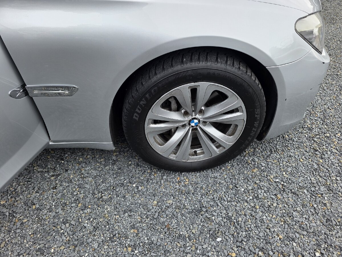 BMW Řada 7 740D X-Drive - 6